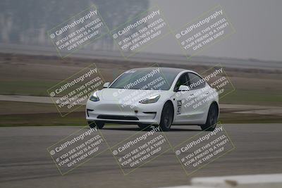 media/Dec-17-2022-Speed Ventures (Sat) [[41880ae7af]]/Tesla Corsa B/Front Straight/